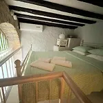 Aurora Tiny Apartment